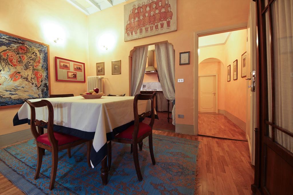 Casa Tornabuoni Apartment Florence Bilik gambar