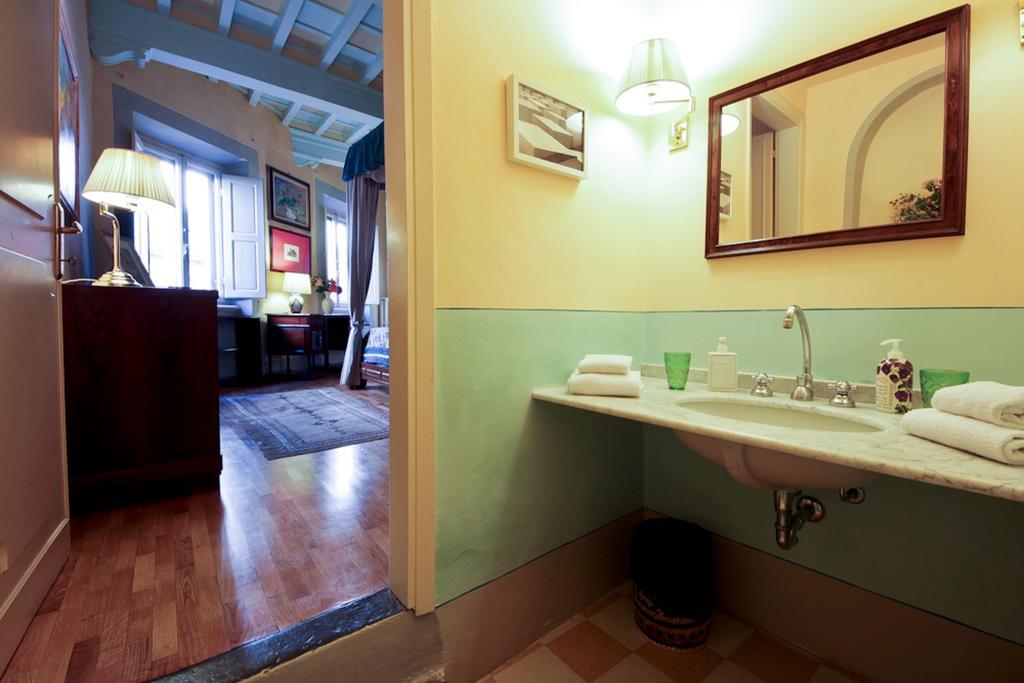 Casa Tornabuoni Apartment Florence Bilik gambar