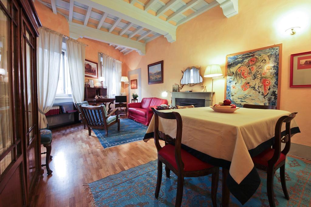Casa Tornabuoni Apartment Florence Bilik gambar